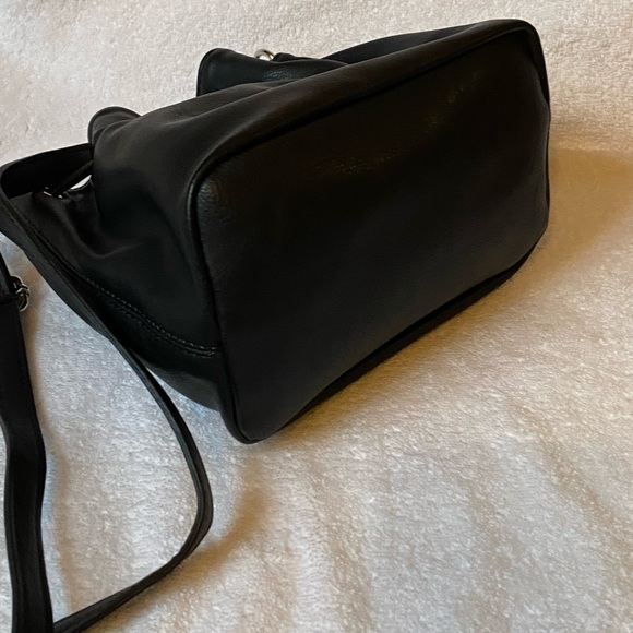 NEW! CANDIE’S “MADE TO SPARKLE” DRAWSTRING BUCKET BAG - Picture 8 of 13